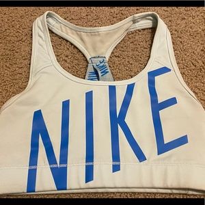 Nike Unique Back Sports Bra